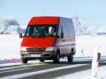 Mercedes-Benz Sprinter Van 2000 года